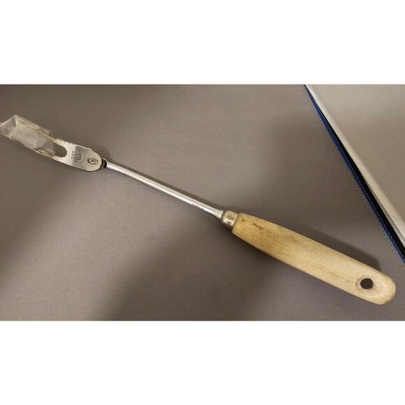 Vintage Ekco Chrome 2-Prong Serving Fork w/Wood Handle - 12-1/2” Length - USA - Picture 5 of 9